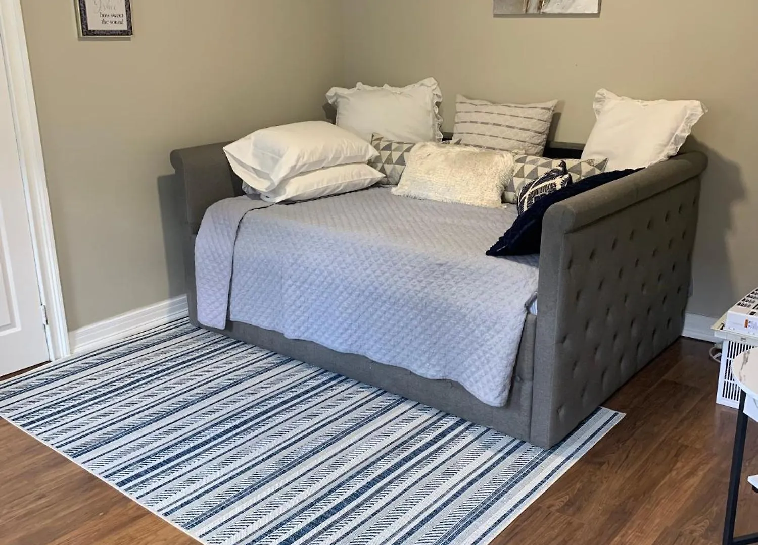 3 Bedroom Cozy Retreat With Large Backyard New York 0*,